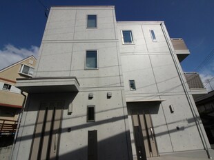 西宮市神園町・賃貸マンションの物件外観写真